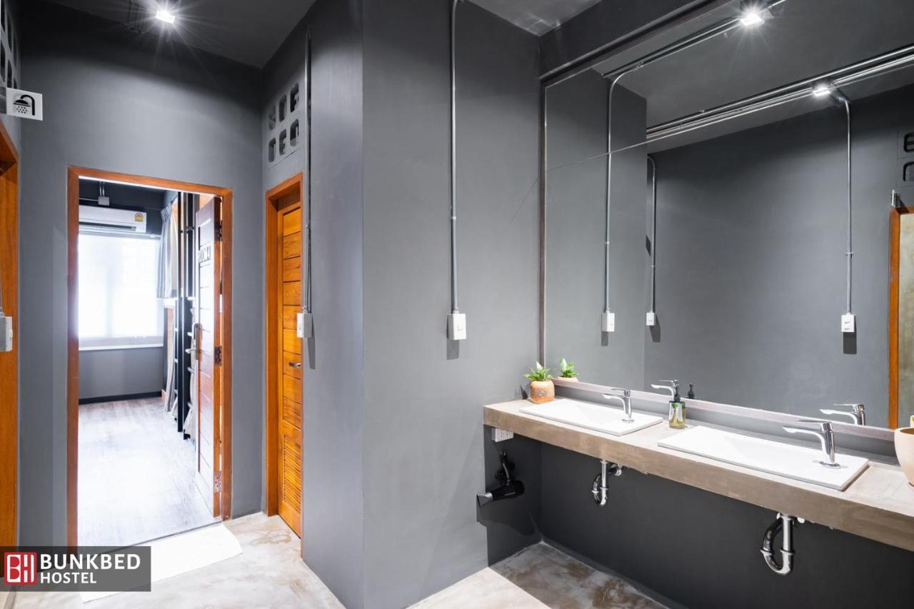 Bunkbed Hostel Makkasan Exterior photo