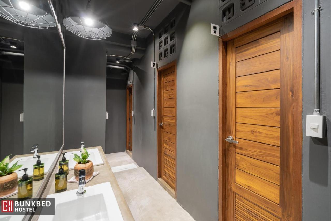 Bunkbed Hostel Makkasan Exterior photo